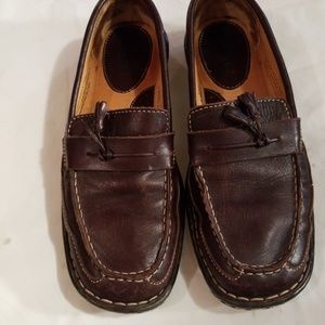 Men's Born dark brown loafers with tassel size 8.5 Euro 40